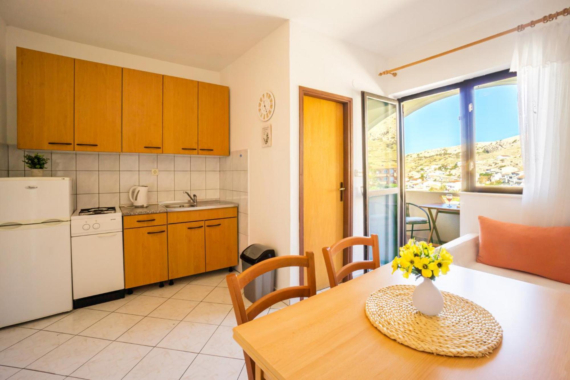 Apartment And Room Bacic Metajna Rum bild